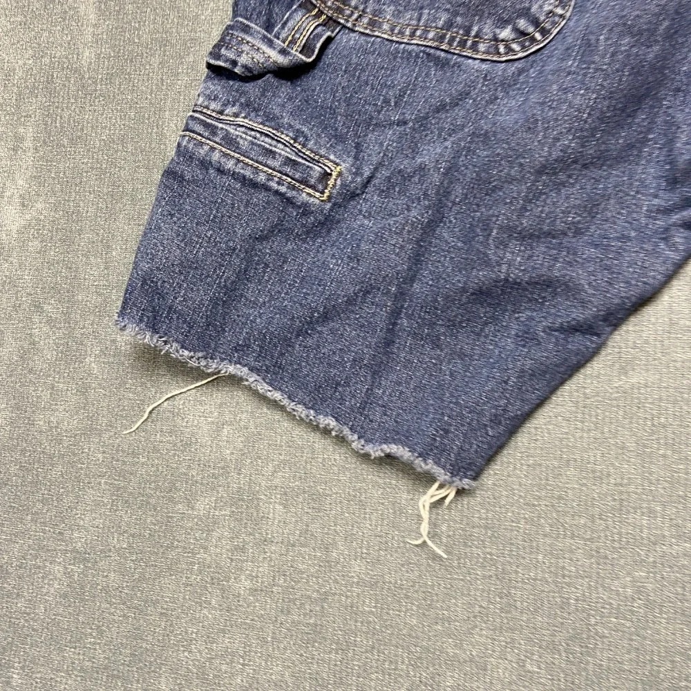 Wrangler Carpenter Shorts Men 32 Blue Denim Stretch Utility Workwear Hammer Loop